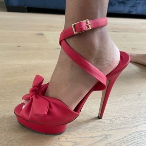 No box, no bag Charlotte Olympia Heels
